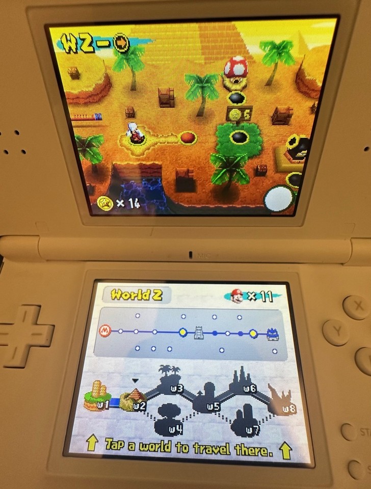 Nintendo DS Lite Polar White w/ Charger + Mario Kart & Super Mario Bros ...