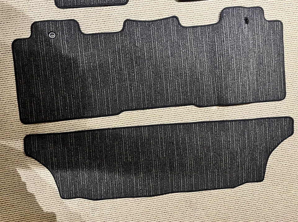 2018-2022 Honda Odyssey EX-L New OEM Carpet Floor mats Foto 3 de 4