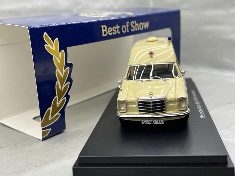 🇺🇦 1:43 Mercedes Binz W114 Krankenwagen Ambulance BOS Best Of Show 114 E - Image 2 of 4