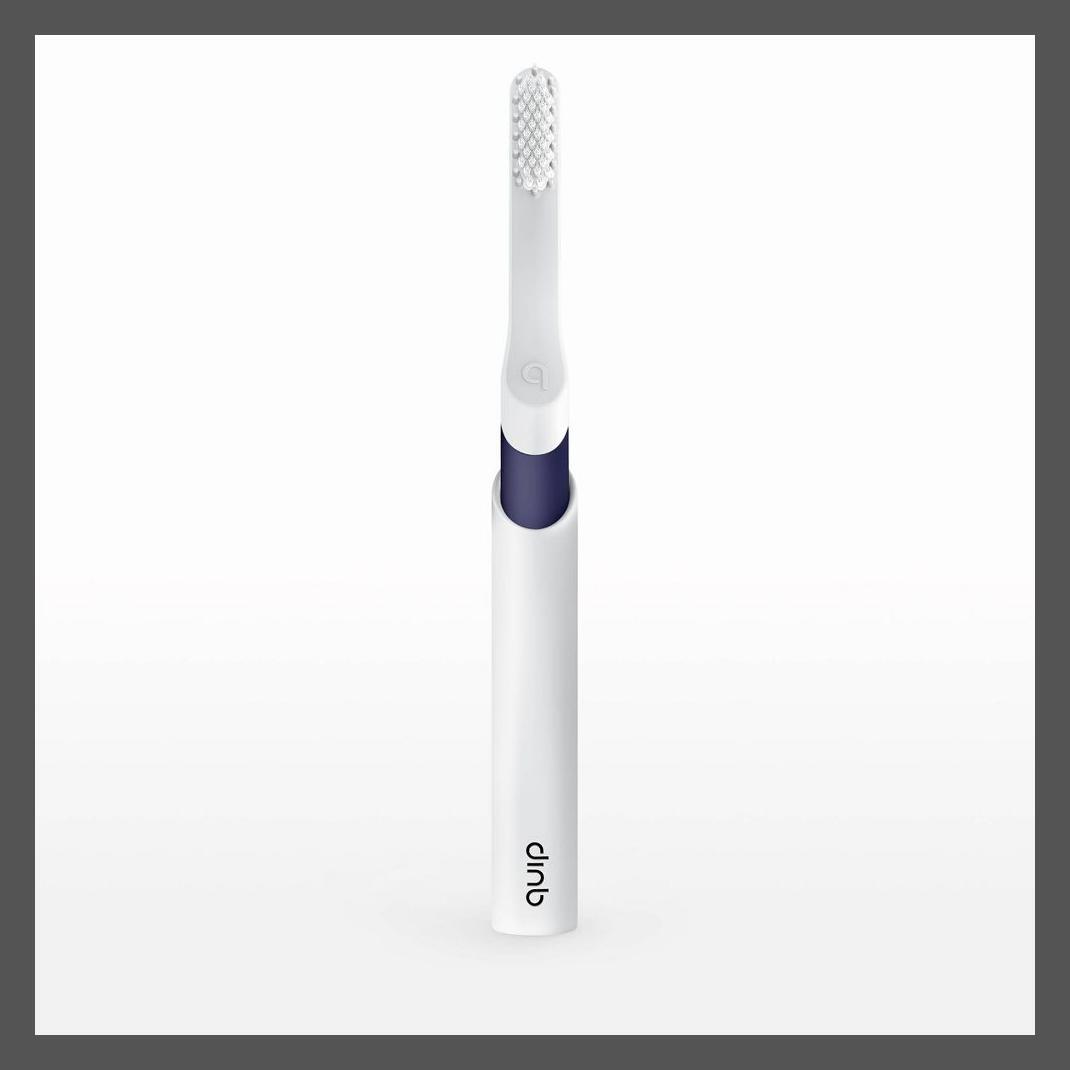перезаряжаемая звуковая пластиковая электрическая зубная щетка quip с таймером и функцией перемещения