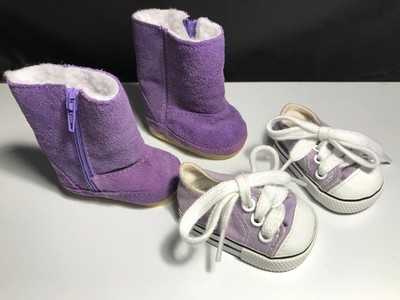 purple converse girl