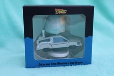 BACK TO THE FUTURE DeLorean Time Machine & Doc Sd Toys Pokis Figure
