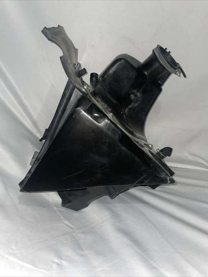 2004 2005 🧼 HONDA CRF250R OEM AIRBOX INTAKE AIR CLEANER 17250-KRN-000 CRF 250R - Image 2 of 4