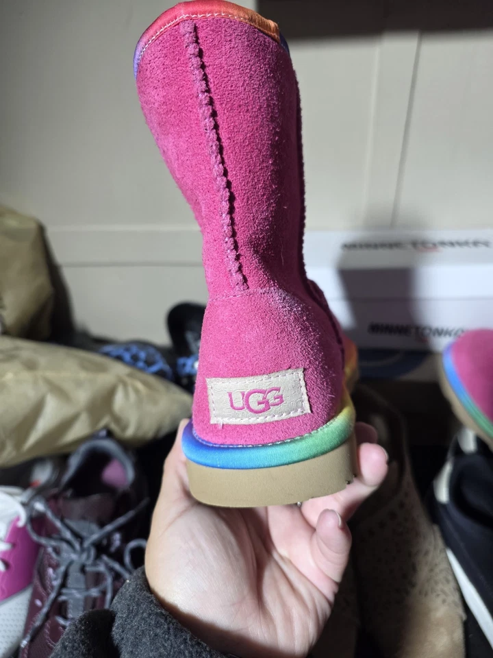 UGG Rainbow Genuine Shearling Suede Snow Boots Classic Mid Cozy USA Kids 4 - Image 2 of 4
