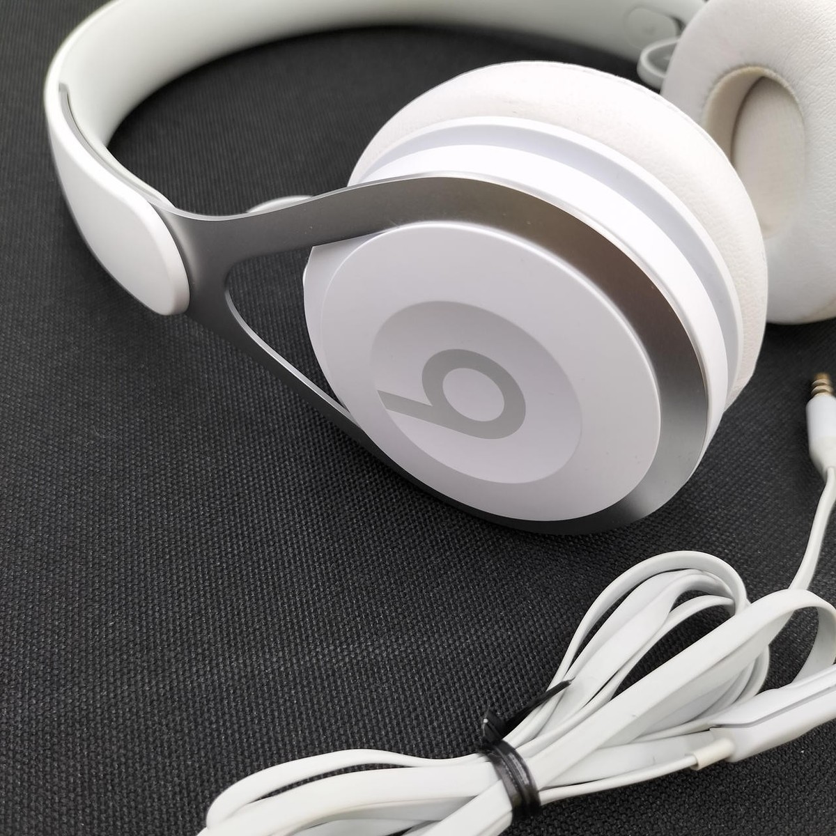 Beats EP Wired On-Ear Headphones ML9A2PA/A 2016 Model with Slight