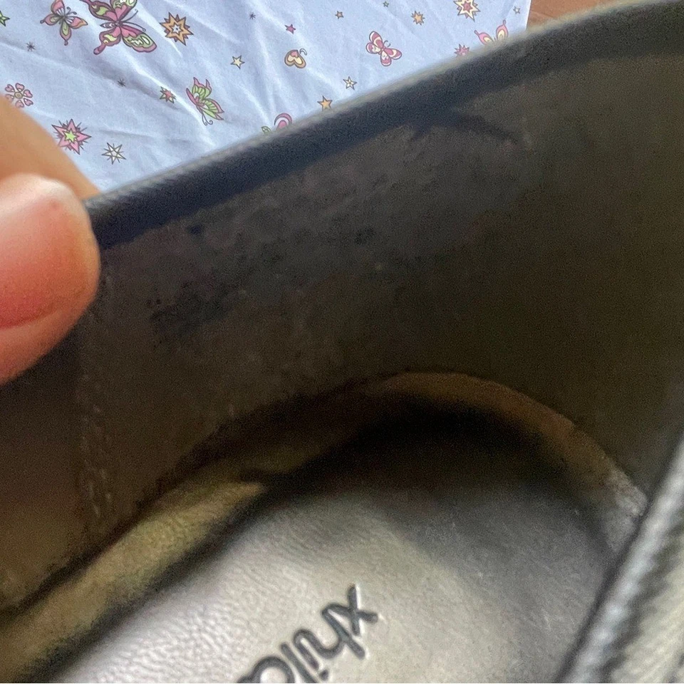 Tacón gatito negro vintage Xhilaration Foto 4 de 4