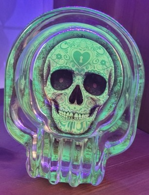 Glass Glow in the Dark Skull/Day of the Dead Ashtray 3 Slots
