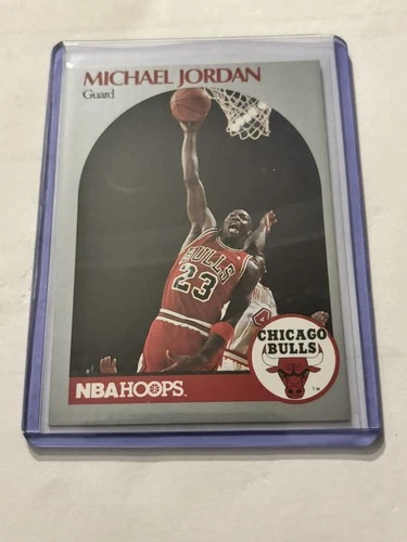 1990-91 NBA HOOPS Michael Jordan #65 Chicago Bulls Basketball Card NM