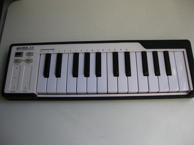 Arturia MicroLab Smart Keyboard Controller MIDI