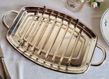 Plateau de service en métal argenté Quist et sa grille Berceau Plat à asperges
