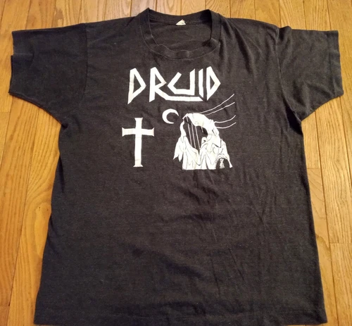 Vintage DRUID T-Shirt 80s Concert Tour Metal Band Vampire Cu 1980s vintage concert t-shirt, vintage, single stitch, B+ condition