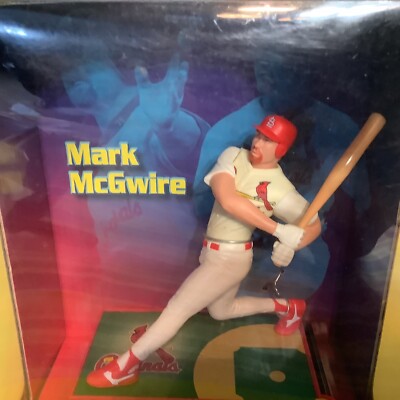 1999 Starting Lineup Stadium Stars Mark McGwire St Louis Cardinals