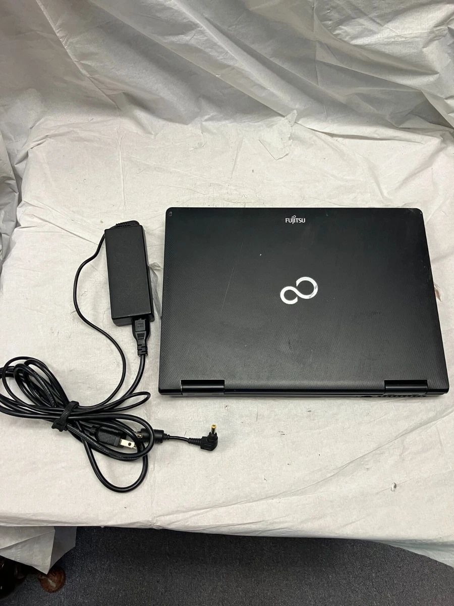 Fujitsu Windows 10 PC Laptops & Netbooks 250-499 GB Hard Drive