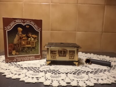 Vintage BODO HENNIG Dollhouse Miniature Puppenherd Stove Pipe Germany-NEW 