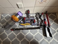 Dyson V15 Detect Absolute   Sehr guter Zustan...