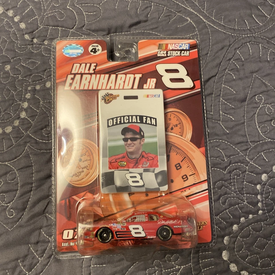Lot of 9 - Dale Earnhardt Jr #88 Diecast Cars 1:64 Winners Circle Year 2007-2009 - Image 4 of 4