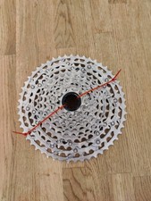 Shimano Deore 12-Speed MTB Cassette micro Spline 10-51T CS-M7100 Silver/Black