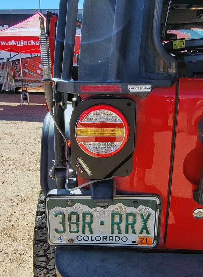 Kit de luces traseras negras Quake LED Metal Serie Tek para Jeep Wrangler 07-18 JK JKU Foto 2 de 4