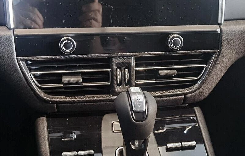 Consola central de fibra de carbono seca salida de aire moldura de ventilación para Porsche Macan 2019-2023 Foto 3 de 4