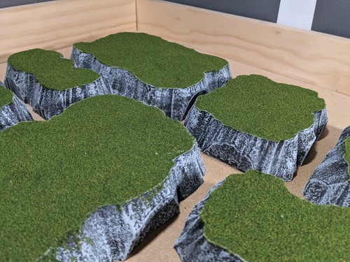 Wargaming Terrain - Medium Box Set of Platform Hills Grass Finish - Picture 5 of 9