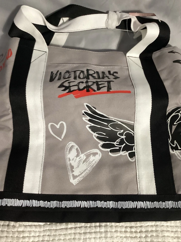 Victoria's Secret Taylor Mae Tease Graffiti Large Shopper Travel Beach Tote Bag - Image 3 of 4