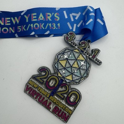 2020 Medal Dash Virtual Run Race Finisher Medal New Year's Resolution Ball Covid