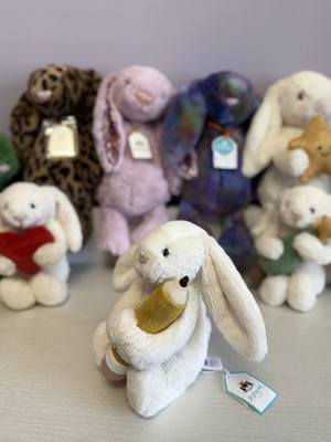Jellycat Rare Retired Bashful Bunny With Pencil Genuine for sale
