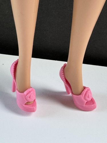 Muñeca Barbie Ropa Solo Vintage Años 80/90 Lote ÚNICO Trajes Florales Mod - Imagen 7 de 24