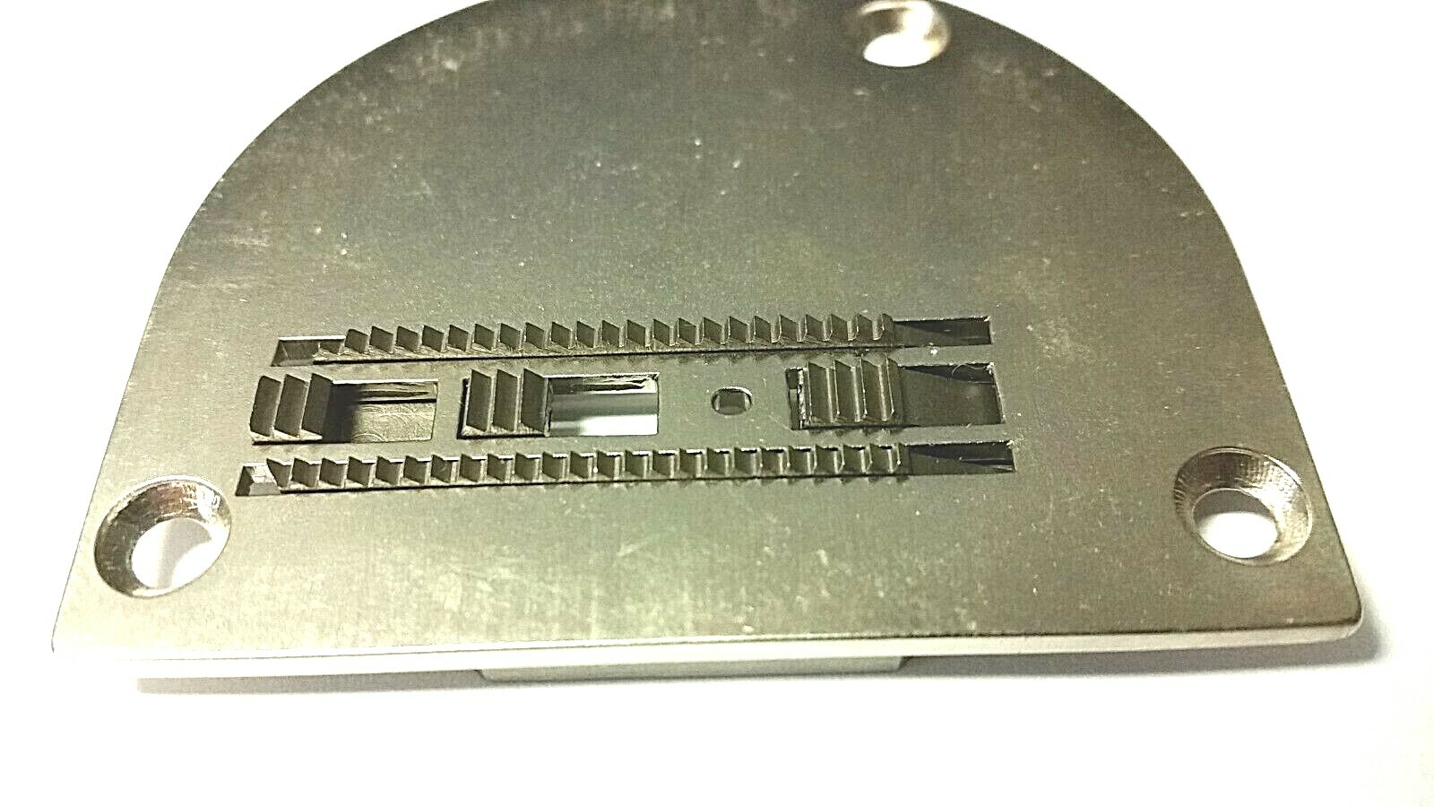 ORIGINAL PFAFF 483 Throat Plate 9105831304 , Feed Dog 47828B eBay