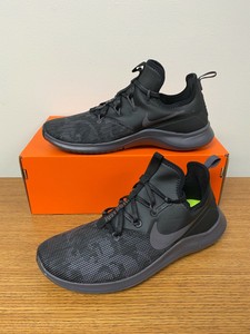 nike free tr 8 flocked