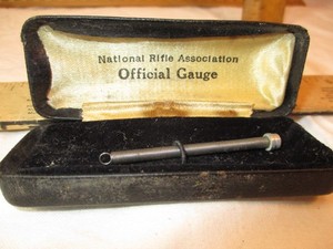 VINTAGE NATIONAL RIFLE ASSOC. OFFICIAL GAUGE IN BOX