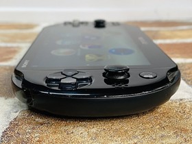 PS Vita Black PCH 2000 SONY PlayStation Japan Tested 4GB Charger No.4D DDP