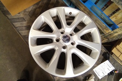2017 Grand Cherokee OE Wheel 20x8 5 Spoke V Spoke Silver Opt Wst Jeep