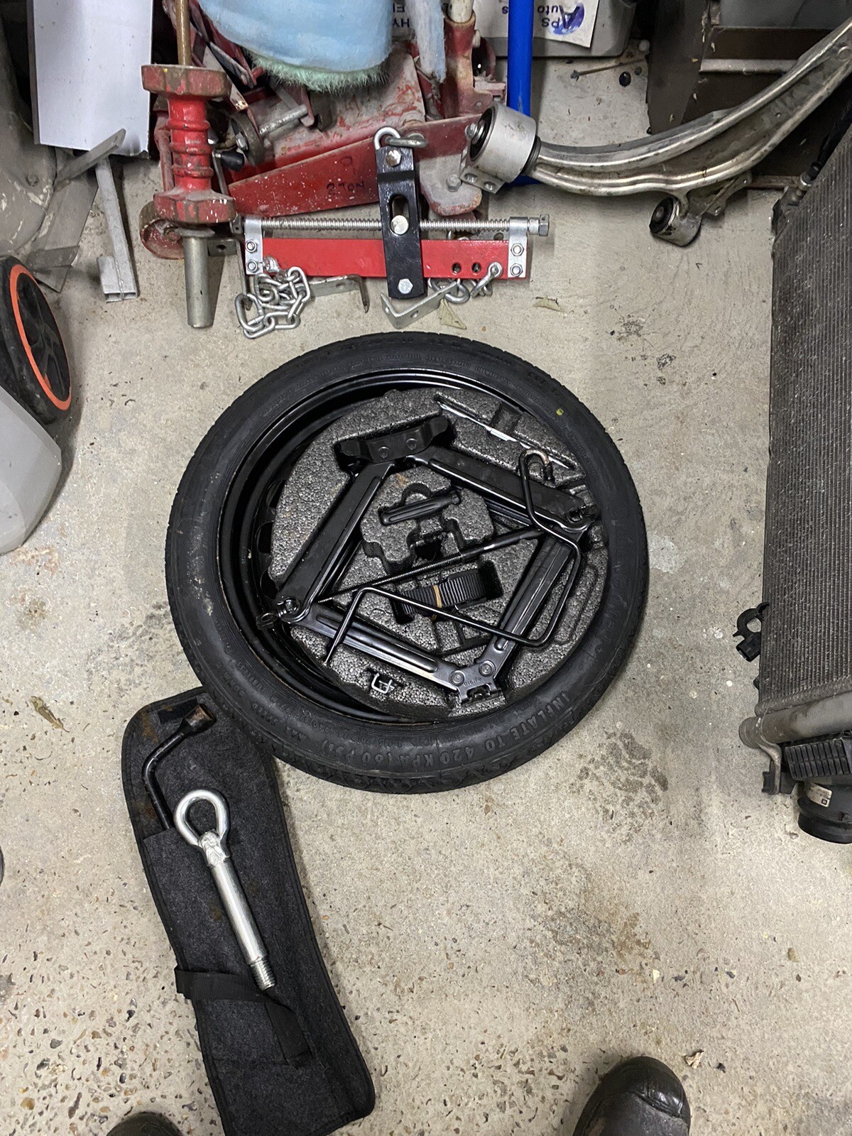 VAUXHALL ASTRA MK6 SPARE WHEEL SPACE SAVER & TOOL KIT 115/70 R16 J 2009