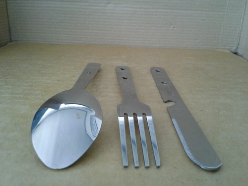 Coghlan's 3 Piece Stainless Steel Camping Utensil Set. VGC - Picture 9 of 22