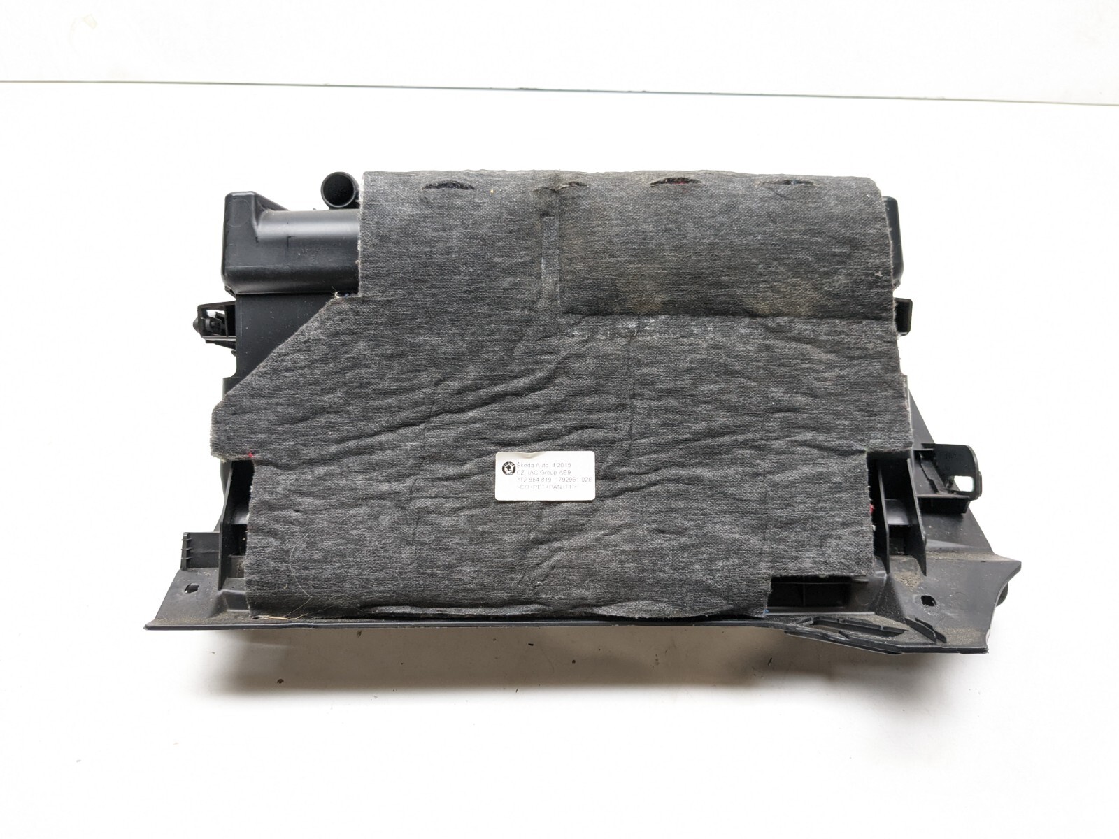 SKODA SUPERB GLOVE BOX STORAGE COMPARTMENT 3T2864819 MK2 B6 3T 2015 eBay