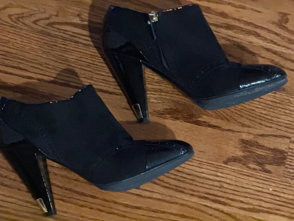 BOTINES MUJER LOUIS VUITTON GAMUZA Y CHAROL - TALLA 37 - US 7 Foto 2 de 4