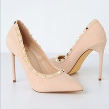 Lulus Vydia Suede Studded Pumps in Nude Size 8