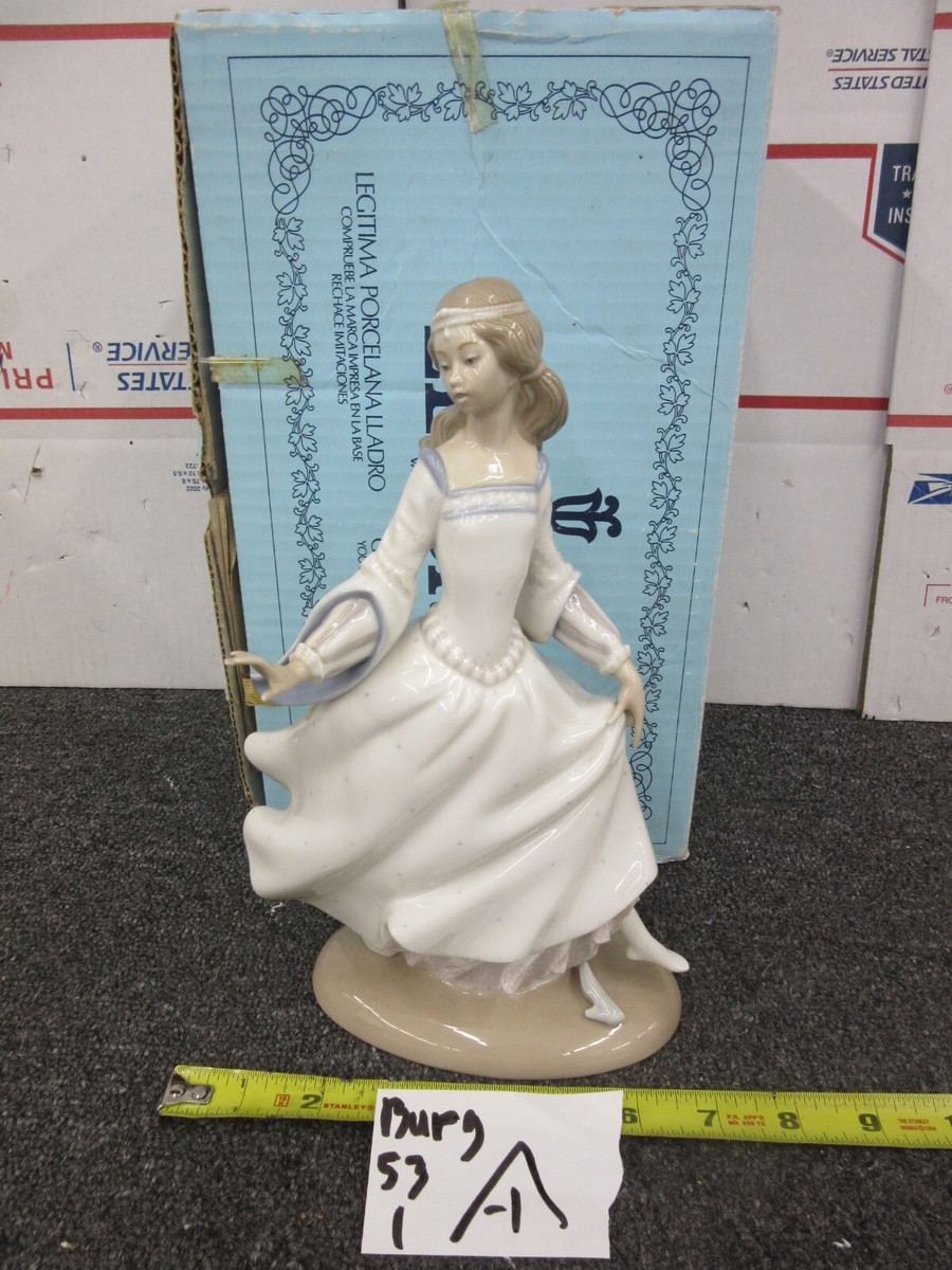 Lladro Cinderella Statue Figure vintage 10