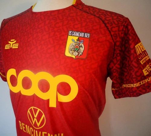 US CATANZARO 2023-24 Home Football Shirt NEW BNWT Mens Jersey Maglia BNIB - Picture 6 of 9