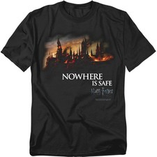 Image of Harry Potter - Burning Hogwarts - Adult T-Shirt