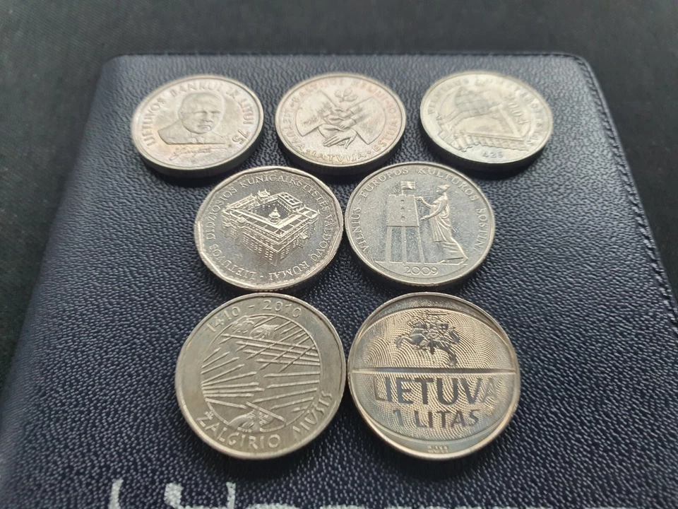 Lithuania 1 Litas lot set 1997, 1999, 2004, 2005, 2009, 2010, 2011 - Image 2 of 4