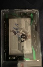 2023 Panini Black - Iconic Impact Ink Trey Hendrickson #III-10 Emerald /10 (AU)
