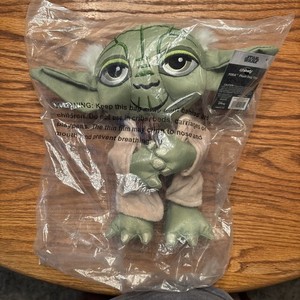 CHEWY Star Wars Yoda Plush Dog Toy And Death Star Tennis Balls!
