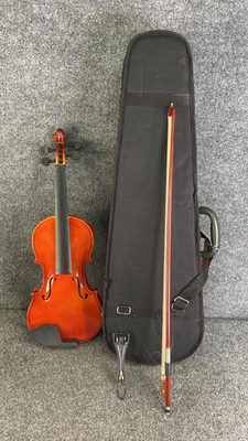 Caraya Wooden Violin MV001 Pro-Beginners Foam Case & Bow Brown