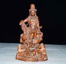 Exquisite Small Leaf Boxwood Free Guanyin Ornament