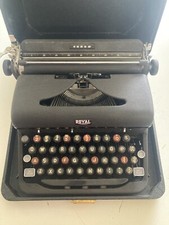 Vintage 1946 Royal Arrow Portable Typewriter w/Carrying Case Works thumbnail