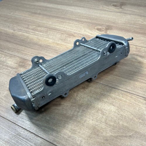 03-06 KTM 250 EXC RFS 4-Stroke / 400 450 525 / Nice OEM RIGHT SIDE RADIATOR - Picture 5 of 5