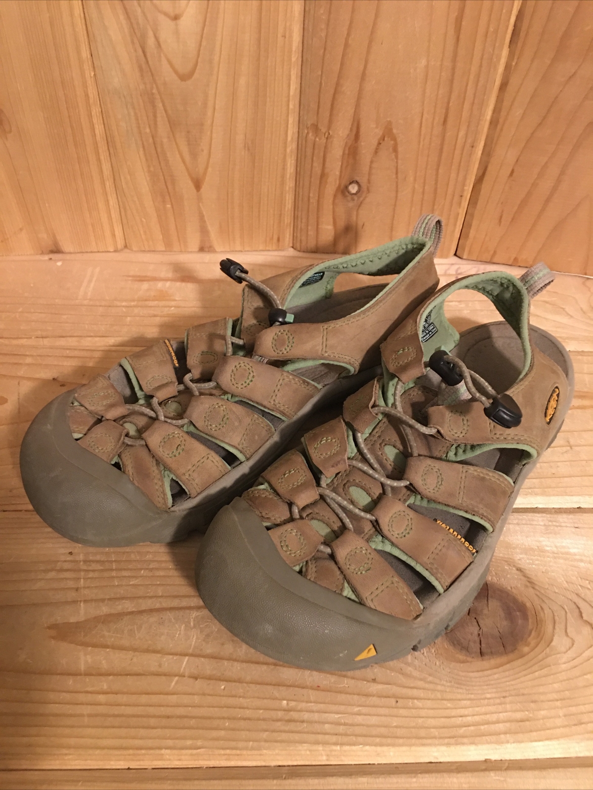 Scarpe donna Keen impermeabili marrone verde passeggio escursionismo outdoor misura 8 5