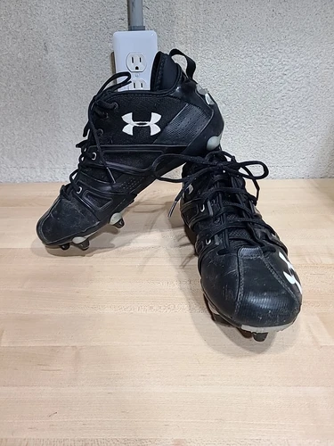 Men's Under Armour Demolition Mid D 3/4 Black Football Cleat 1099030-001 Size 11